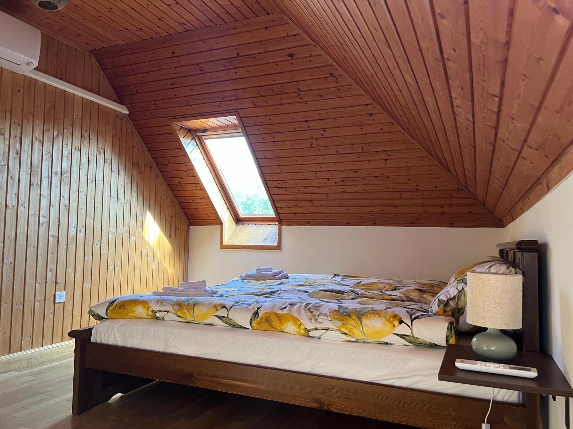 Bor Es Kenyer Hotel Hegymagas ภายนอก รูปภาพ